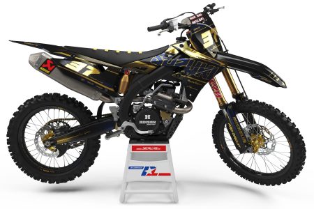 GOLDEN CHROME